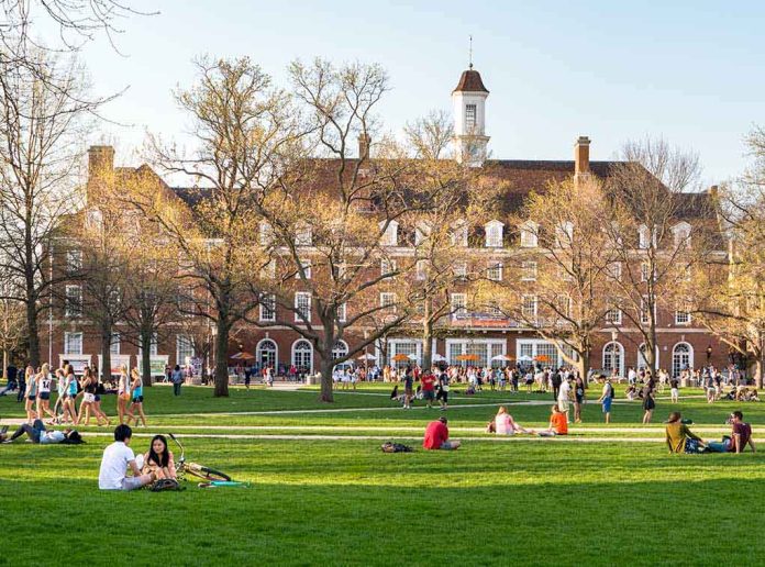 College Doesn't Invite White Students to Discussion On Race