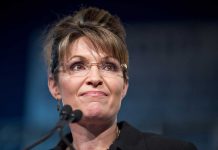 Sarah Palin Says Trump Won't Pull a John McCain