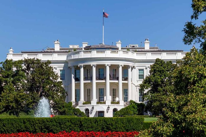 1811895334 featured image White House with gardens and fountain in foreground
