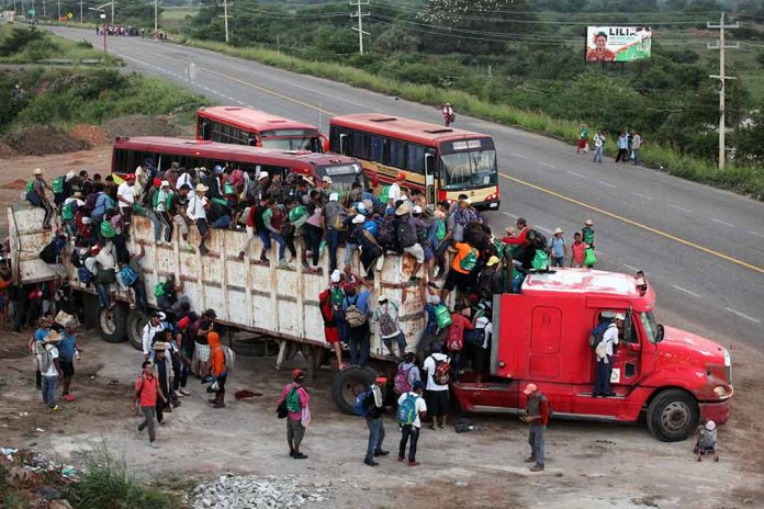 1243603030 featured image Crowded truck with people on the road