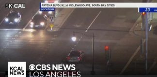 High speed chase ends as suspects flee from car on foot in