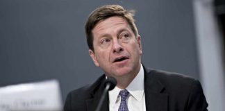 Senate Clash Looms Over Trump’s Spy Pick Trump nominates Jay Clayton as director of national intelligence